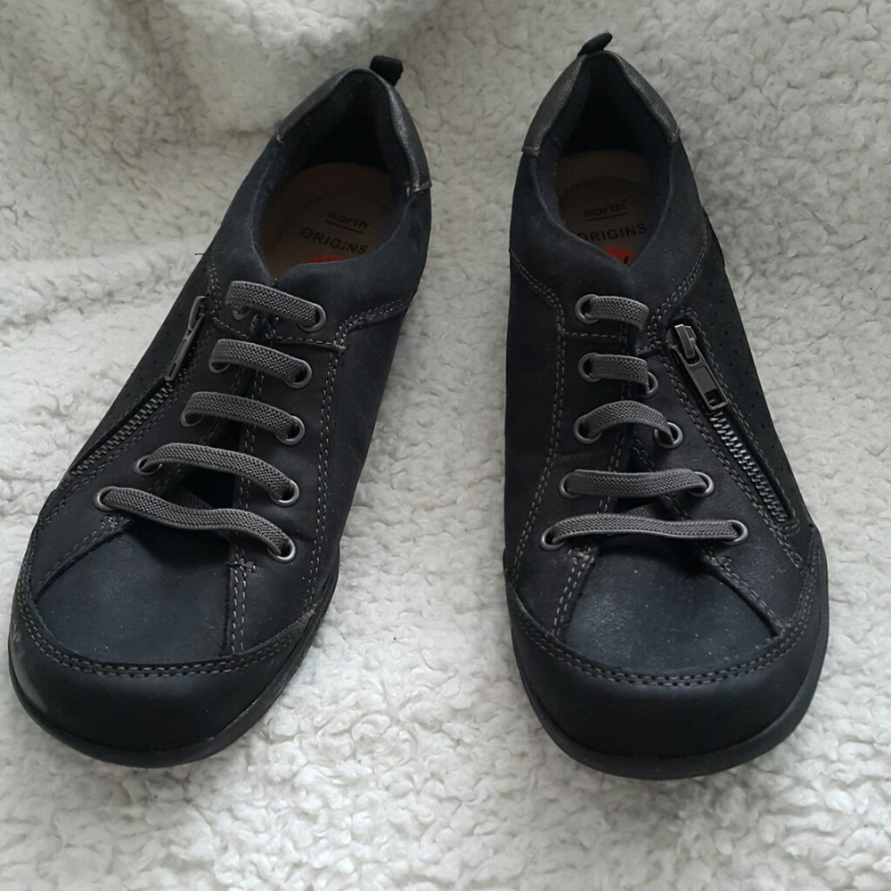 Shoes 9.5
